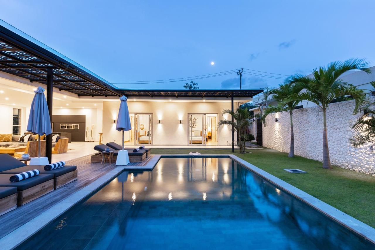 Costa Azzurra Villas By Balisuperhost Jimbaran  Luaran gambar